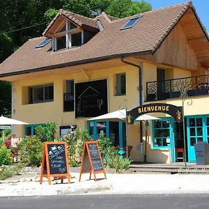 auberge-de-portout.hotels-rhonealpes.com/